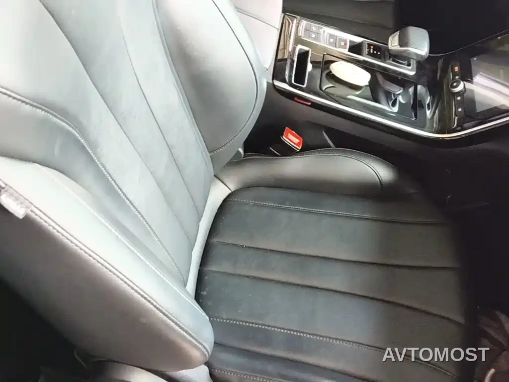 Roewe RX5 MAX 2021 Supreme Series 400TGI Auto Luxury Cabin Edition — фото 25