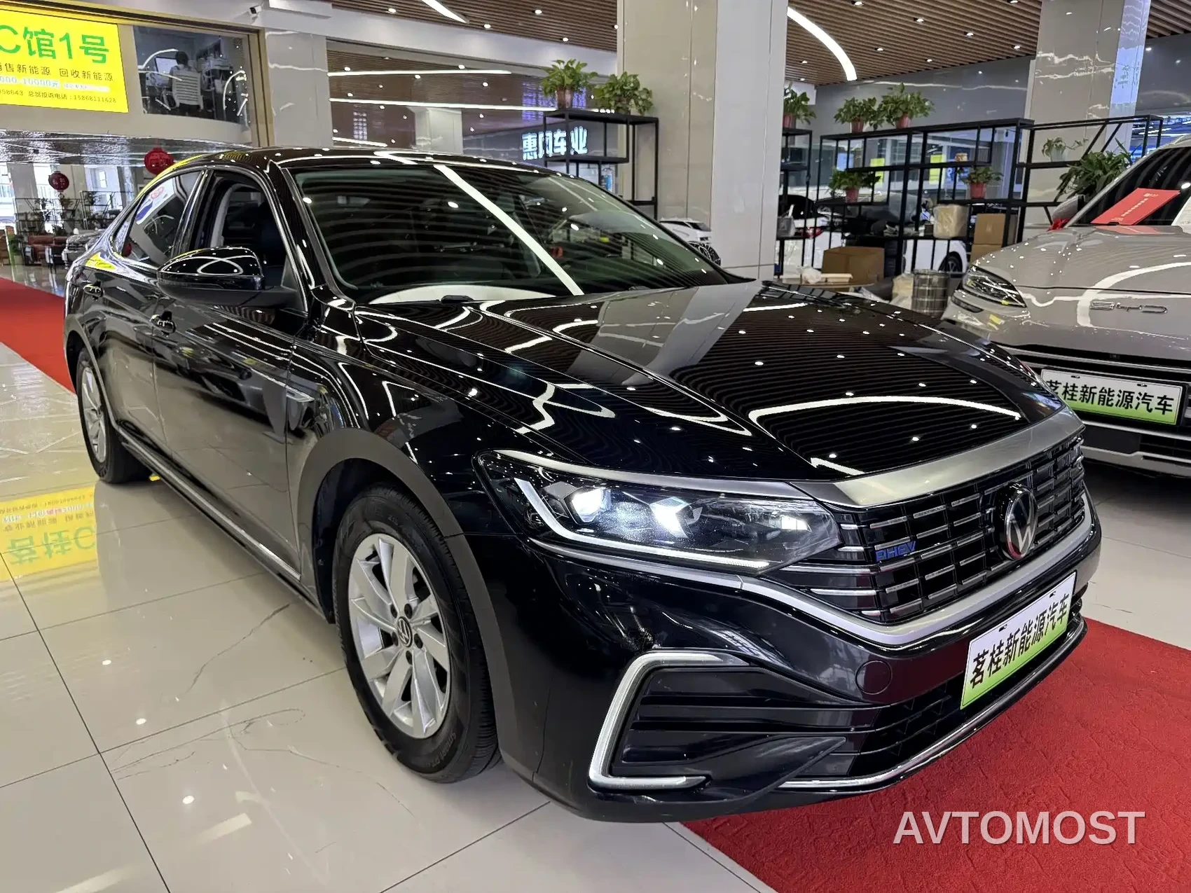 Volkswagen Passat New Energy 2022 430PHEV Hybrid Business Edition — фото 3