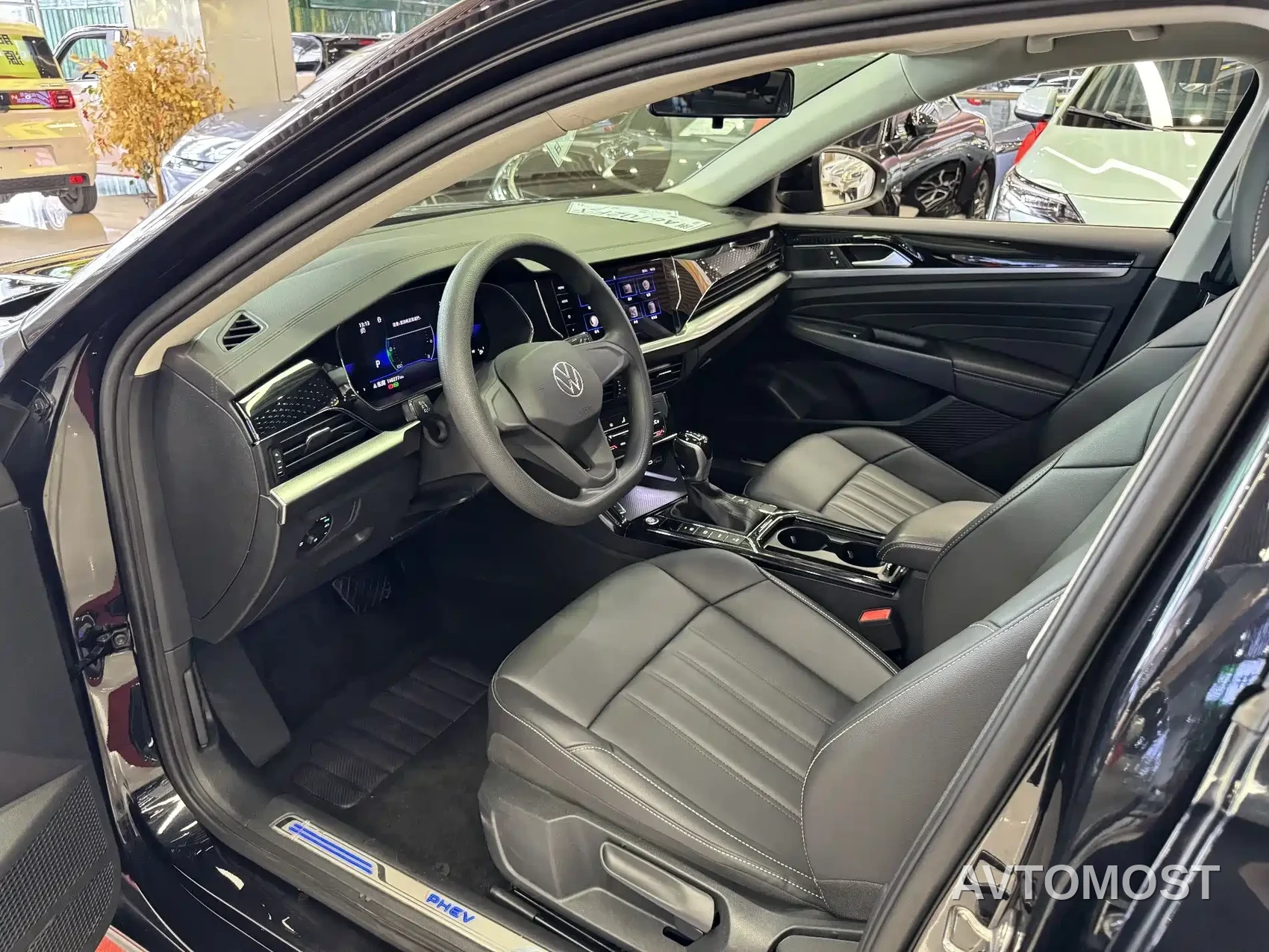 Volkswagen Passat New Energy 2022 430PHEV Hybrid Business Edition — фото 8