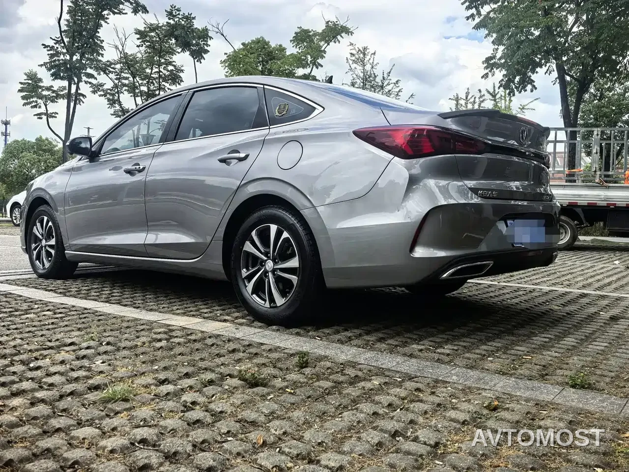 Changan Eado 2022 PLUS Blue Whale NE 1.4T GDI DCT Premium Edition — фото 5