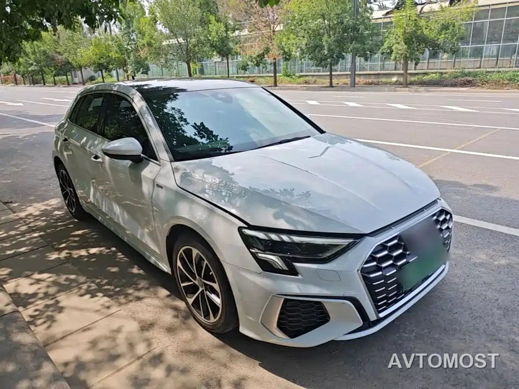 Audi A3 2021 Sportback 35 TFSI Progressive Sport — фото 4