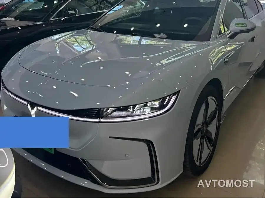 VOYAH Zhuiguang 2023 4WD Standard Edition