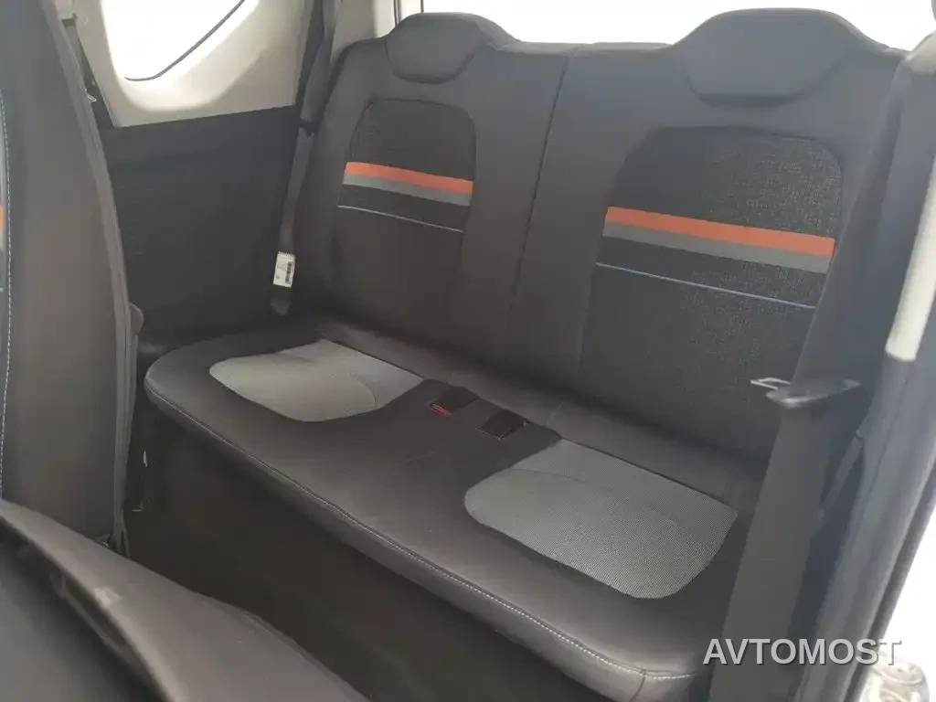Wuling Motors Hongguang MINIEV 2022 Comfort NCM — фото 14