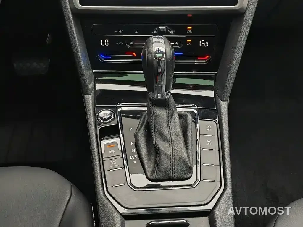 Volkswagen Lamando 2021 Facelift 280TSI DSG Comfort Edition — фото 11