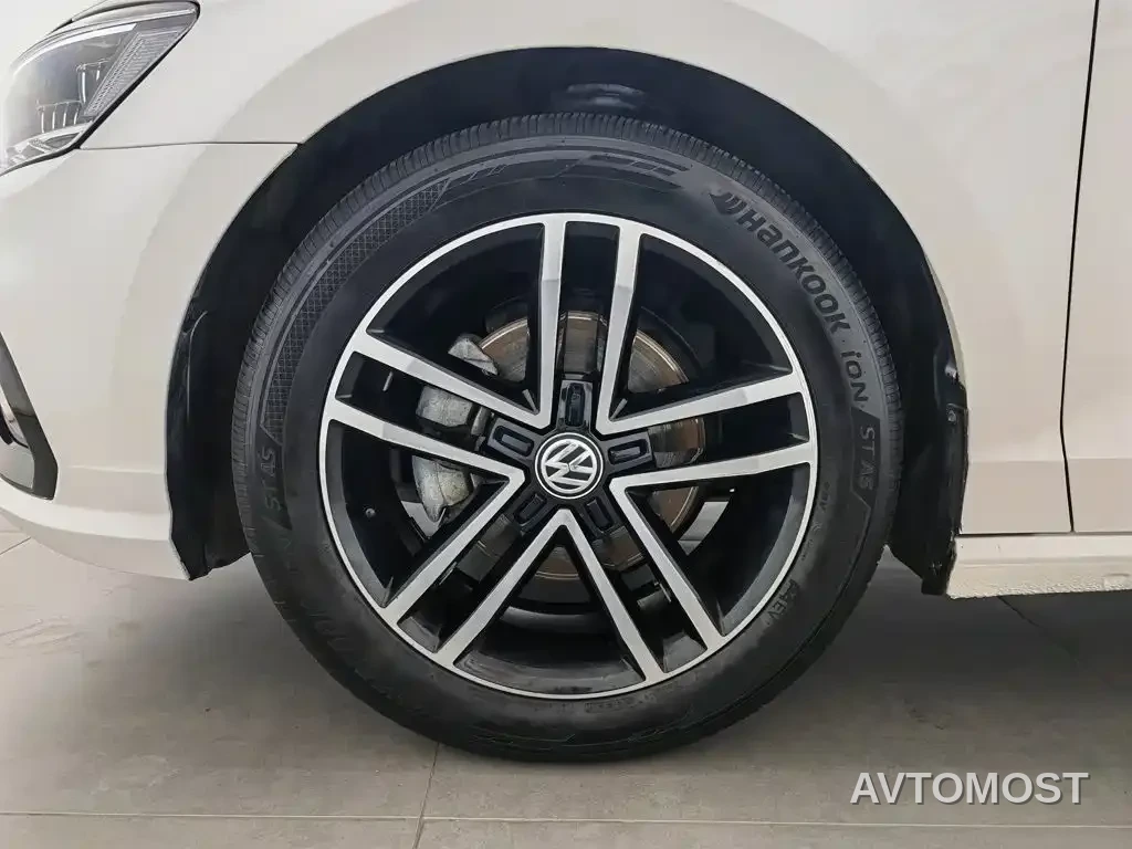 Volkswagen Lamando 2021 Facelift 280TSI DSG Comfort Edition — фото 15
