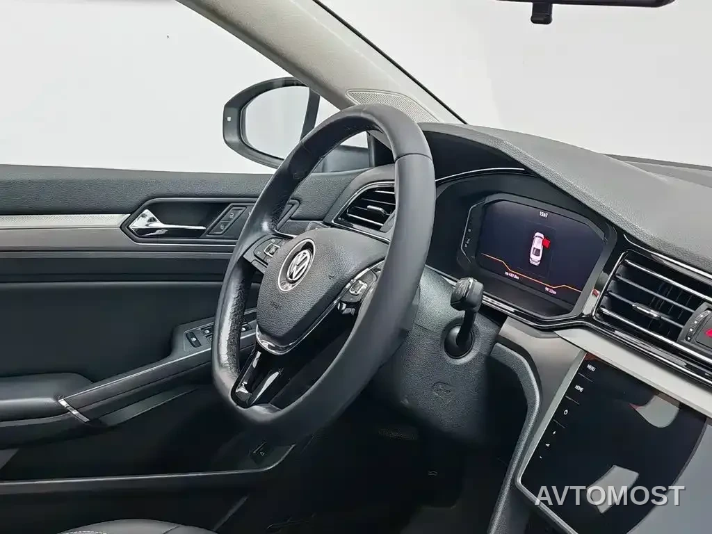 Volkswagen Lamando 2021 Facelift 280TSI DSG Comfort Edition — фото 19