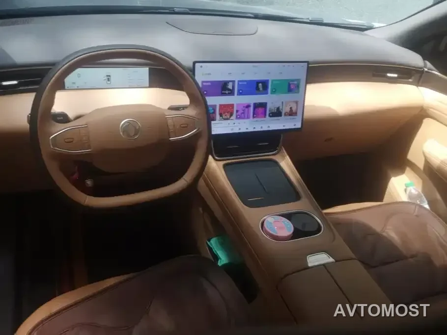 Dongfeng Aeolus L8 2025 Plug-in Hybrid — фото 7