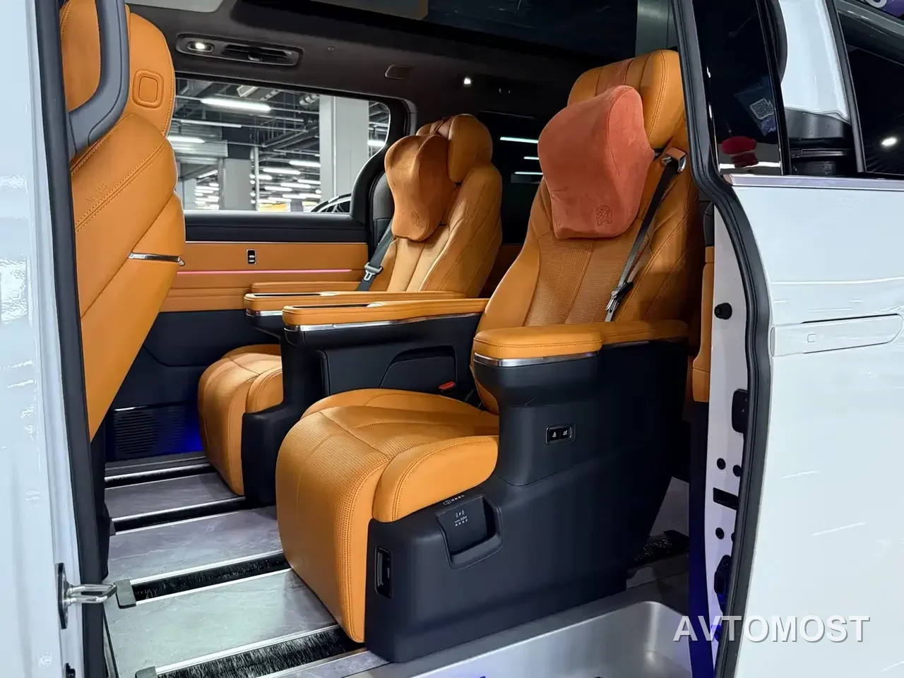 Geely Galaxy V900 2026 Model Base Version 8-Seater — фото 14