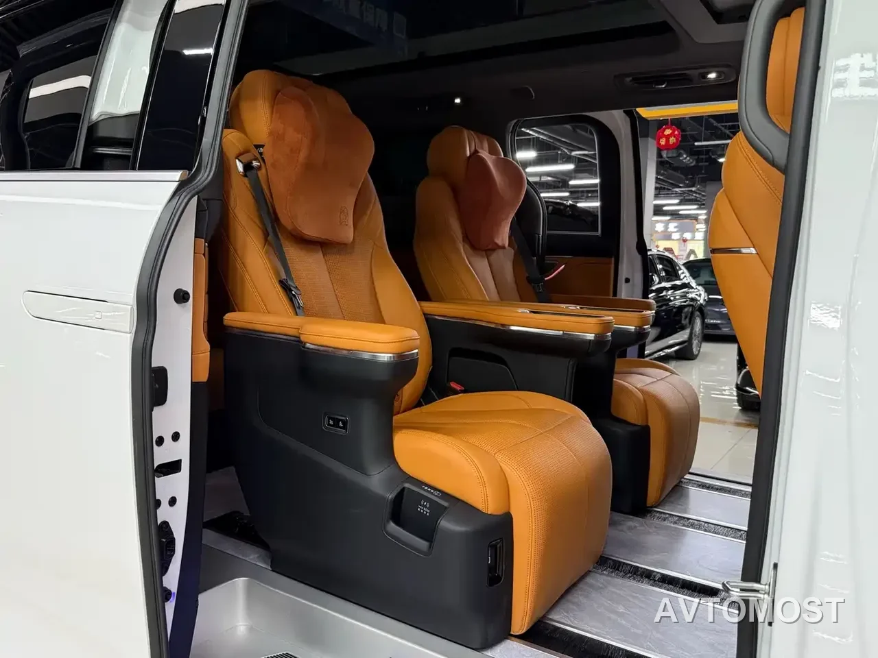 Geely Galaxy V900 2026 Model Base Version 8-Seater — фото 16