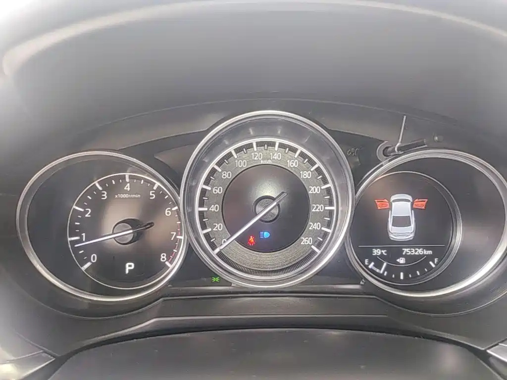 Mazda Atenza 2020 2.0L Skyactiv Luxury — фото 12