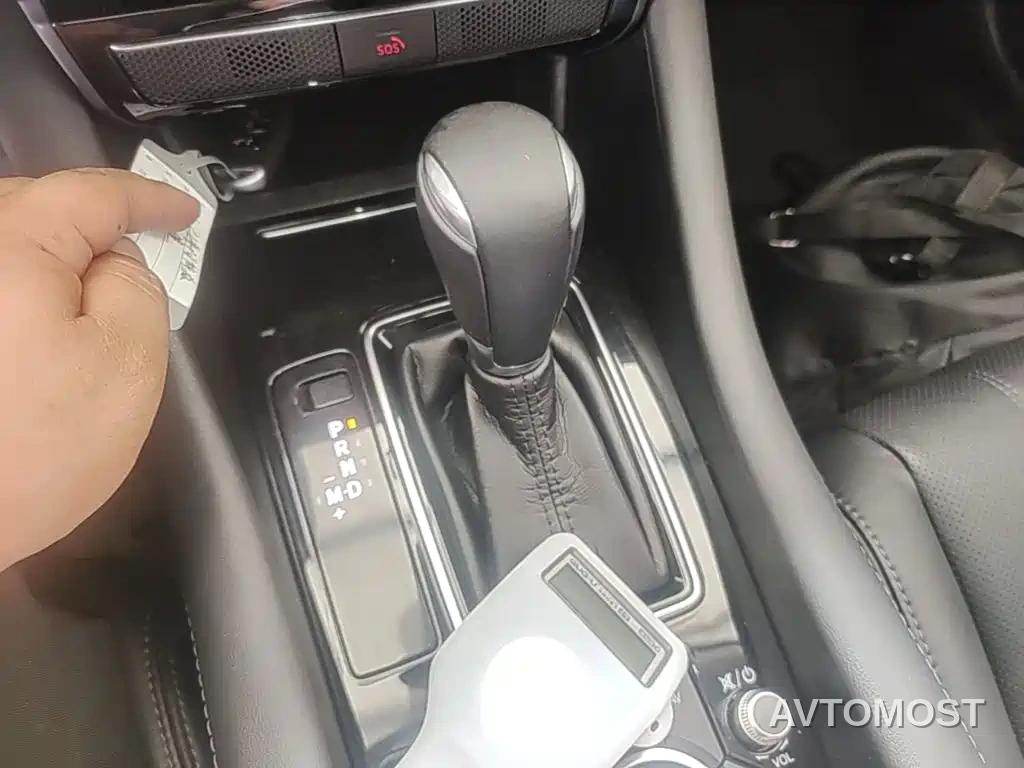 Mazda Atenza 2020 2.0L Skyactiv Luxury — фото 14