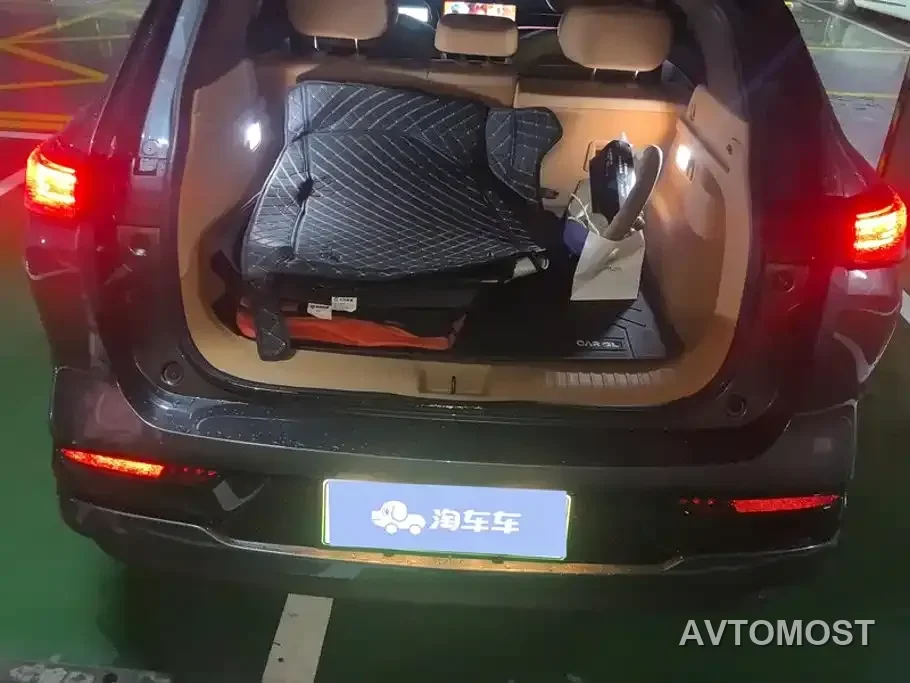 Dongfeng Aeolus L8 2025 Plug-in Hybrid — фото 3