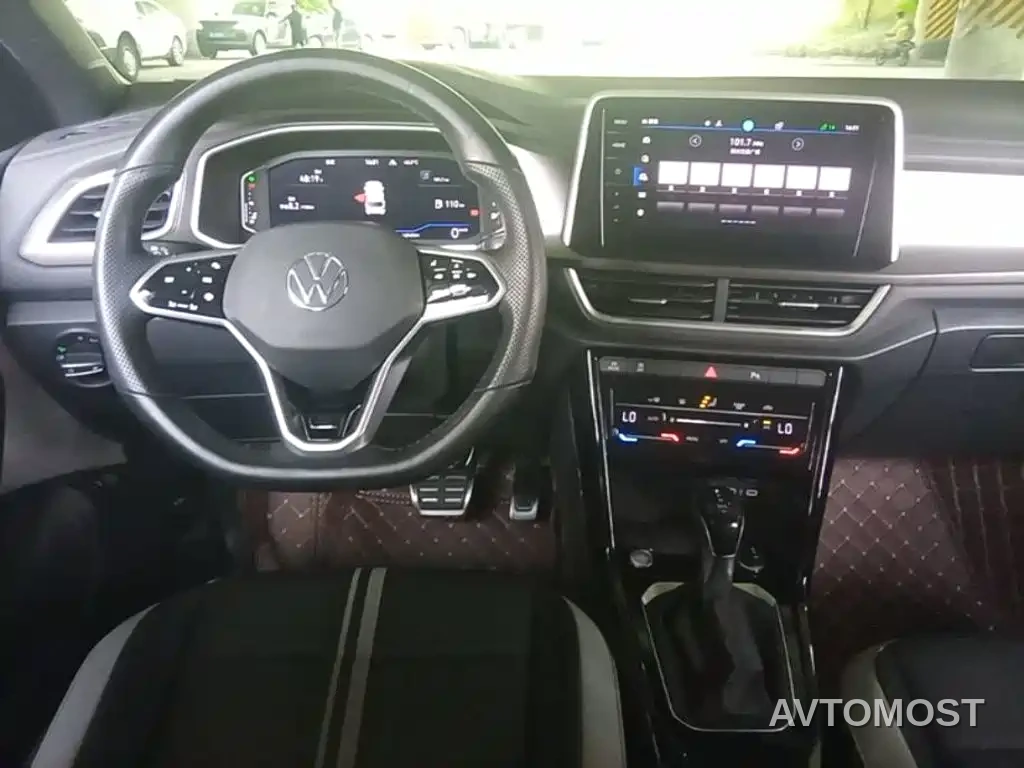 Volkswagen T-ROC 2023 300TSI DSG 2WD Dawn Edition — фото 10
