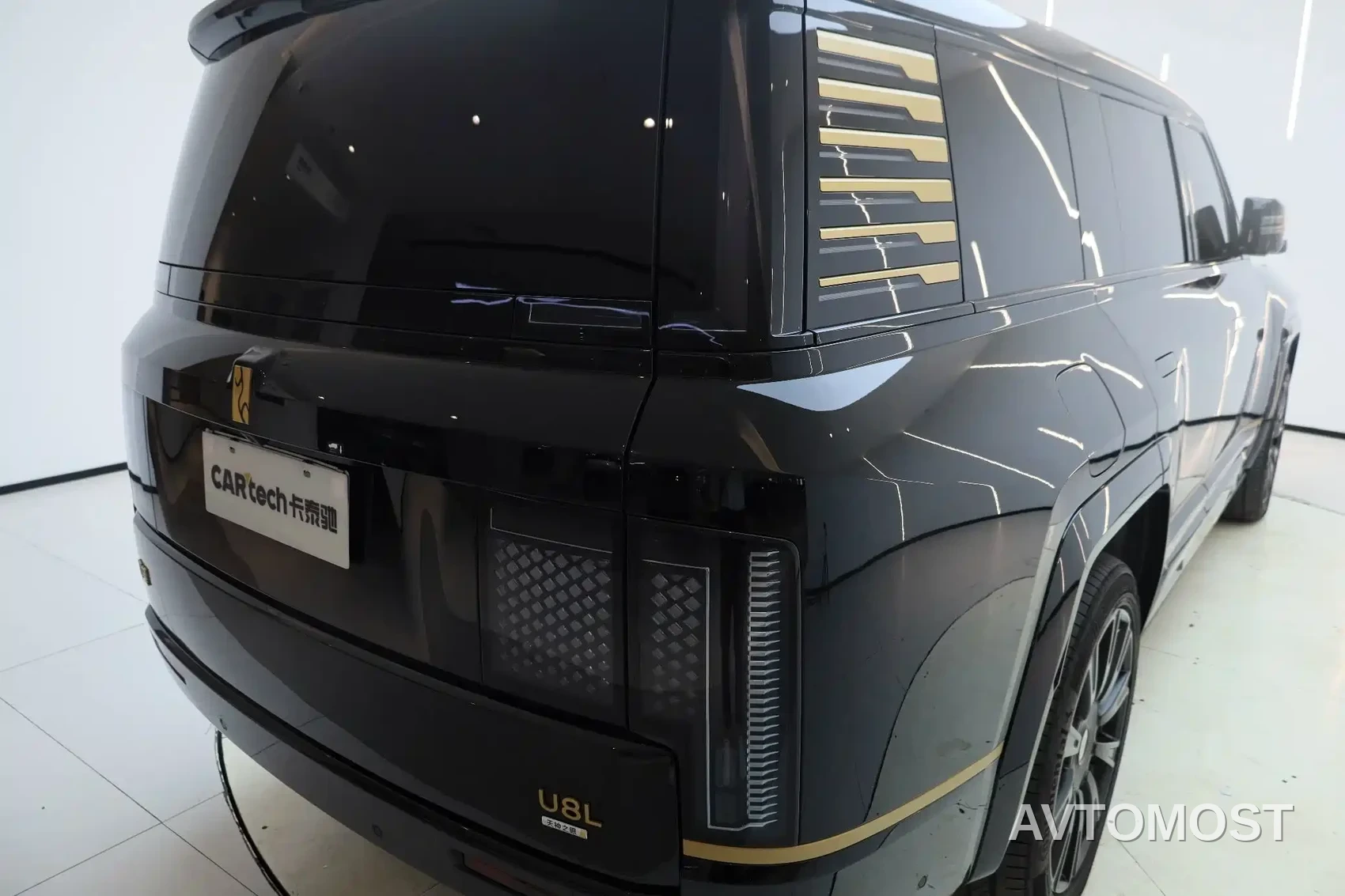 Yangwang U8 L 2025 U8L Base Model — фото 8
