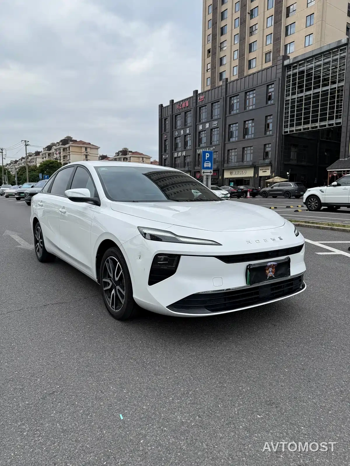 Roewe D6 2025 Model 450km Premium Edition — фото 3