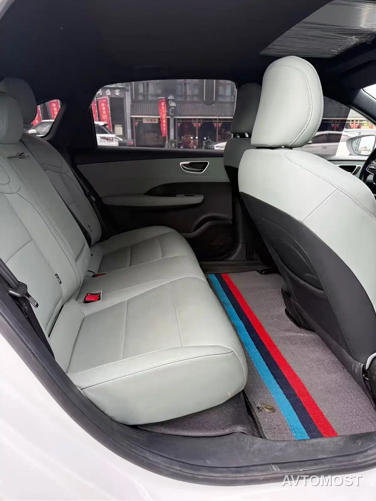 Roewe D6 2025 Model 450km Premium Edition — фото 13