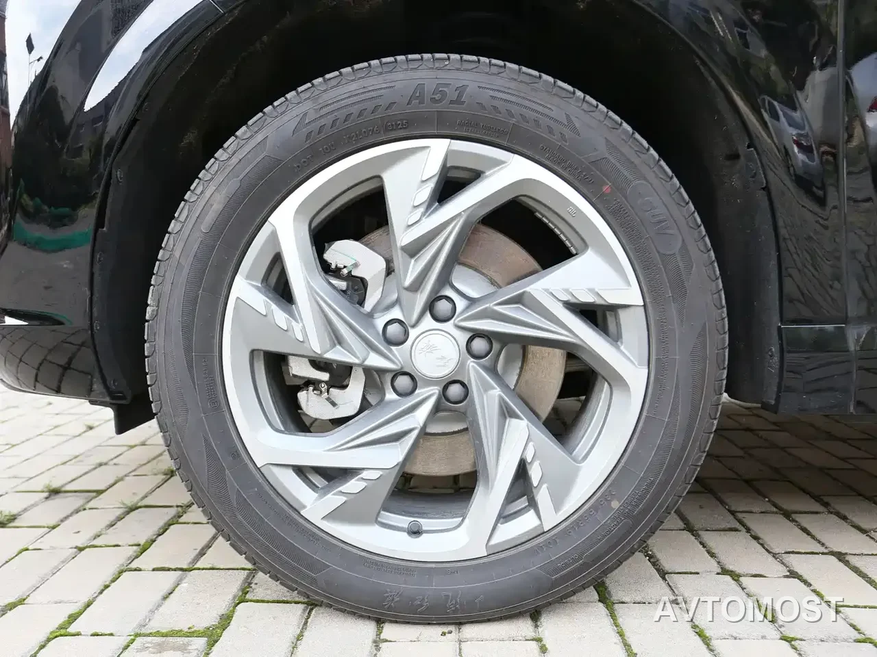 Hongqi HS3 PHEV 2025 125km Jingwei 2 Million Commemorative Edition — фото 12