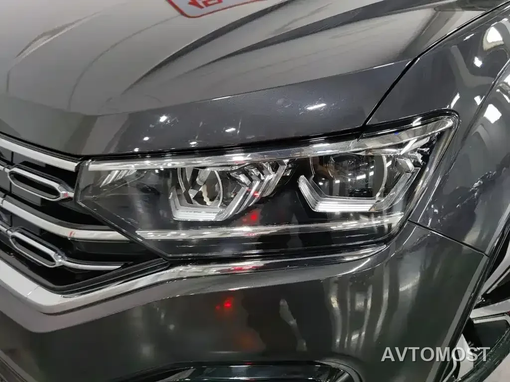 Volkswagen Tayron GTE Plug-in Hybrid 2020 Model 1.4T Luxury — фото 6