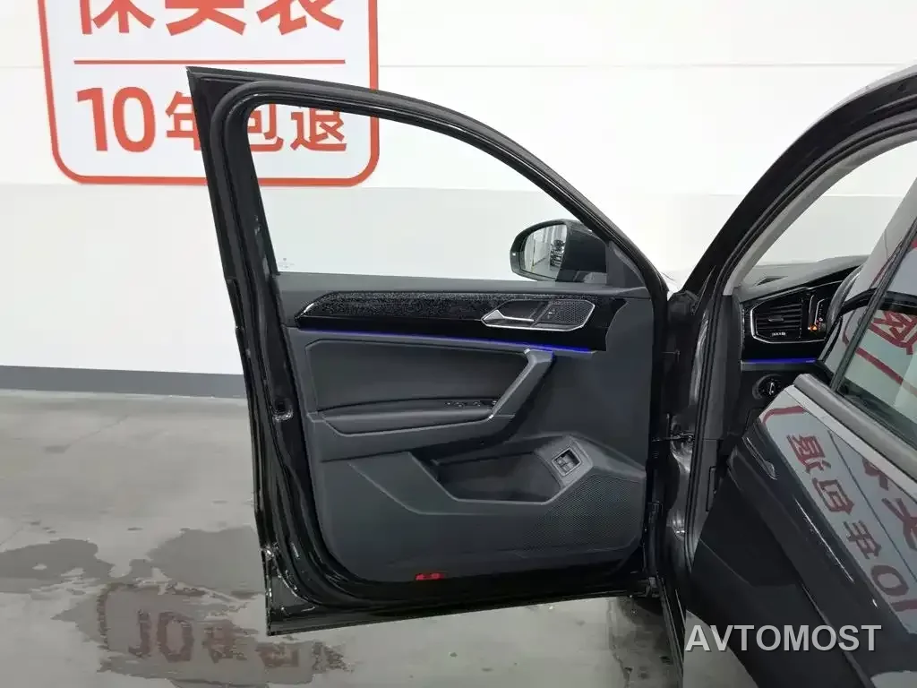 Volkswagen Tayron GTE Plug-in Hybrid 2020 Model 1.4T Luxury — фото 7