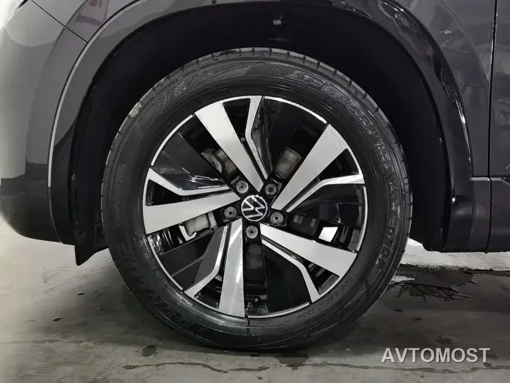 Volkswagen Tayron GTE Plug-in Hybrid 2020 Model 1.4T Luxury — фото 15