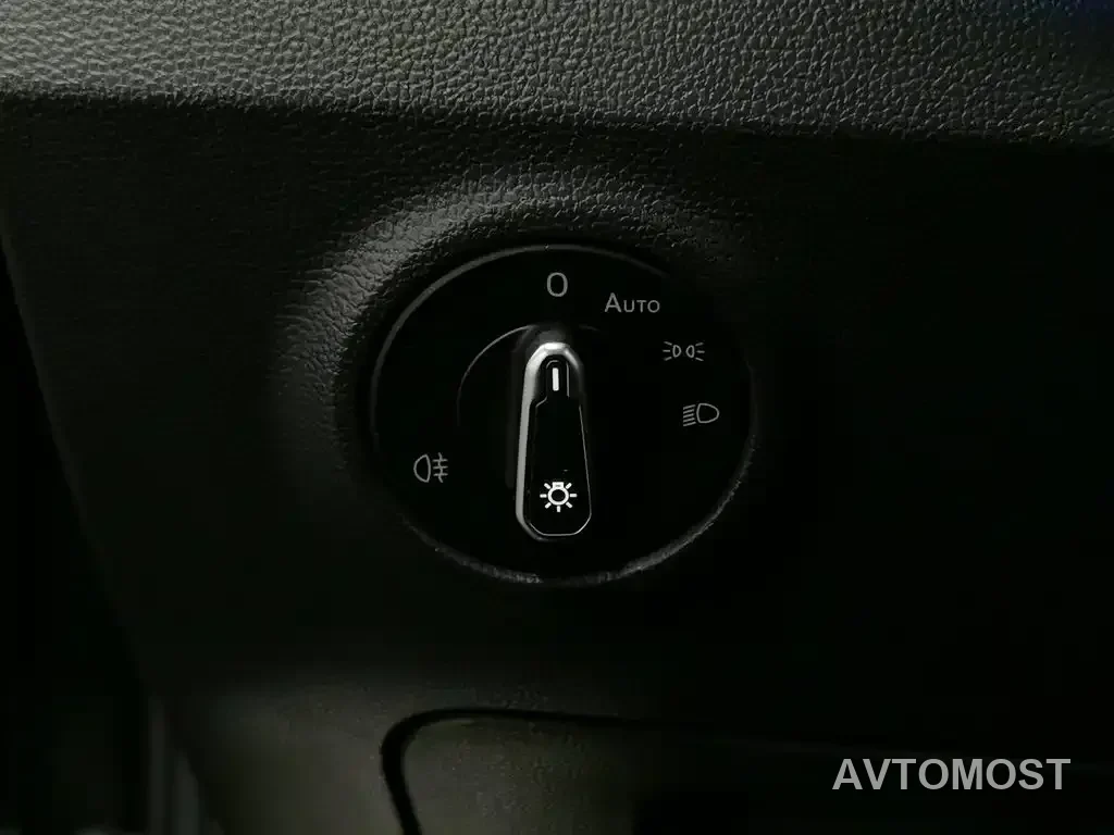 Volkswagen Tayron GTE Plug-in Hybrid 2020 Model 1.4T Luxury — фото 19