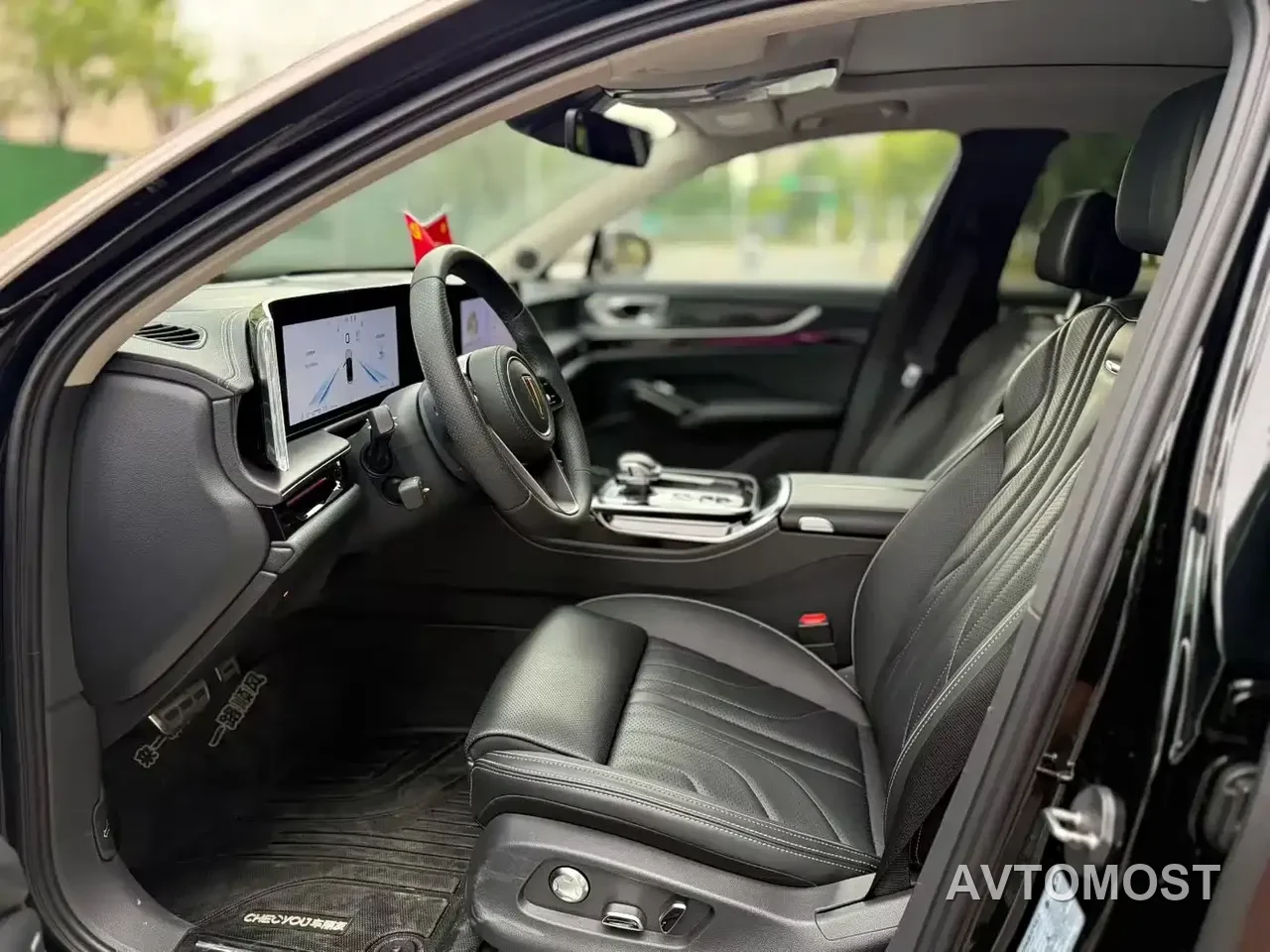 Hongqi H9 2025 2.0T 2WD Qixiang Luxury Business Edition 5-seater — фото 9