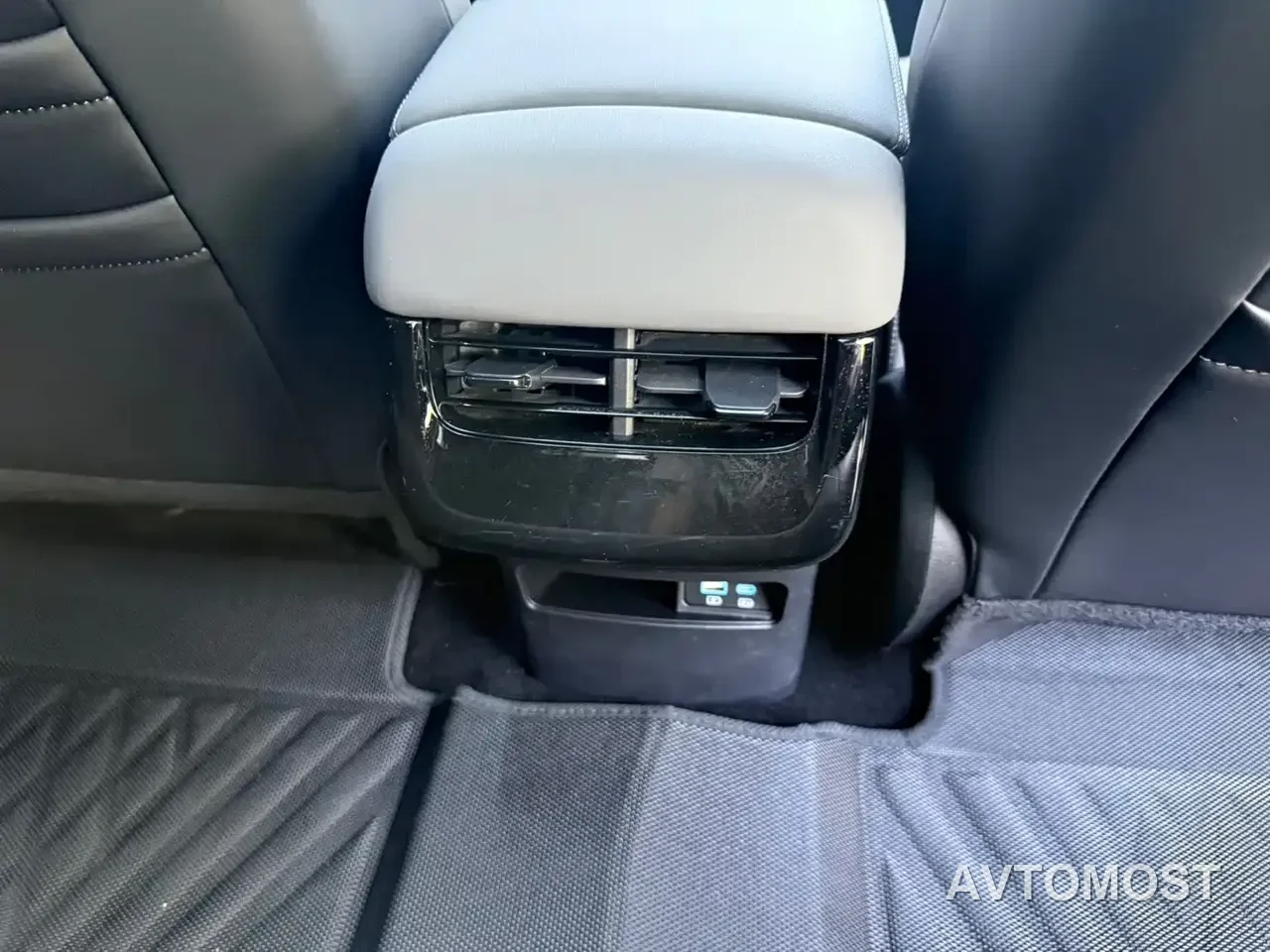 BYD Seal 07 DM-i 2025 Model DM-i 1.5L 125km Luxury — фото 16