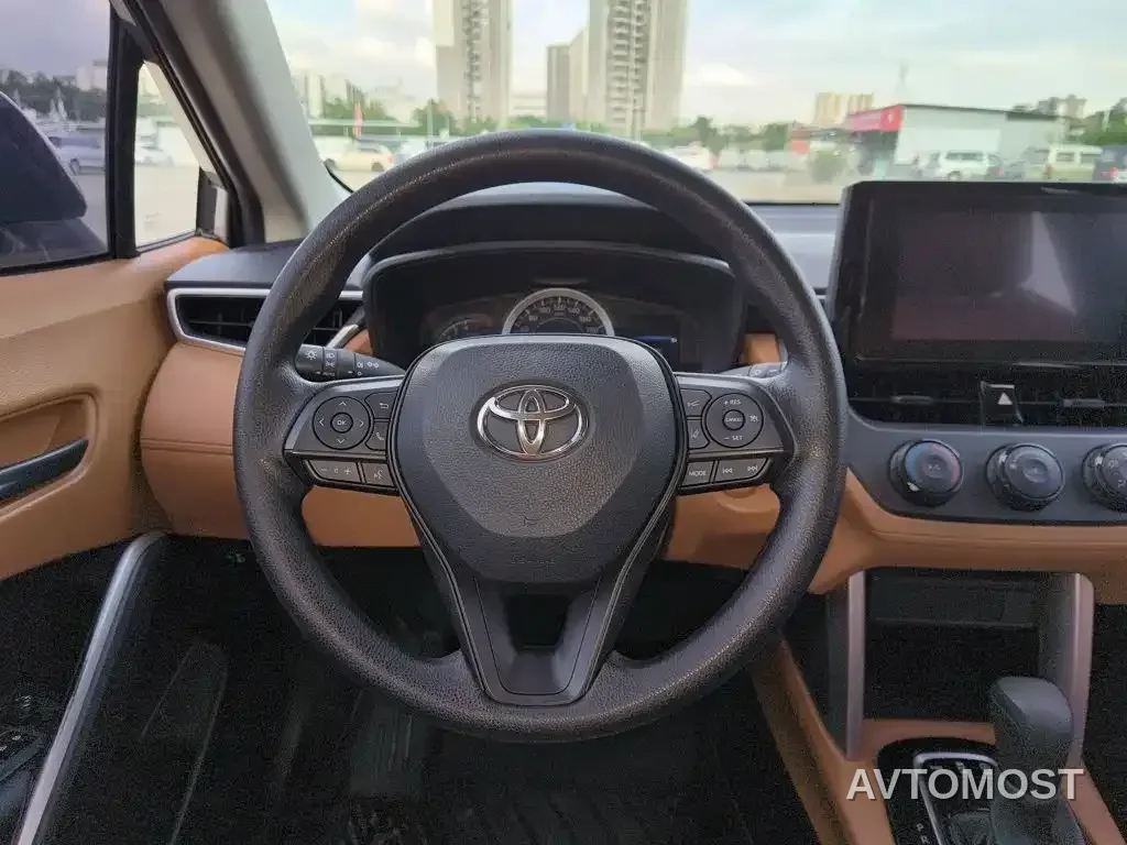 Toyota Corolla Cross 2022 2.0L Pioneer Edition — фото 5