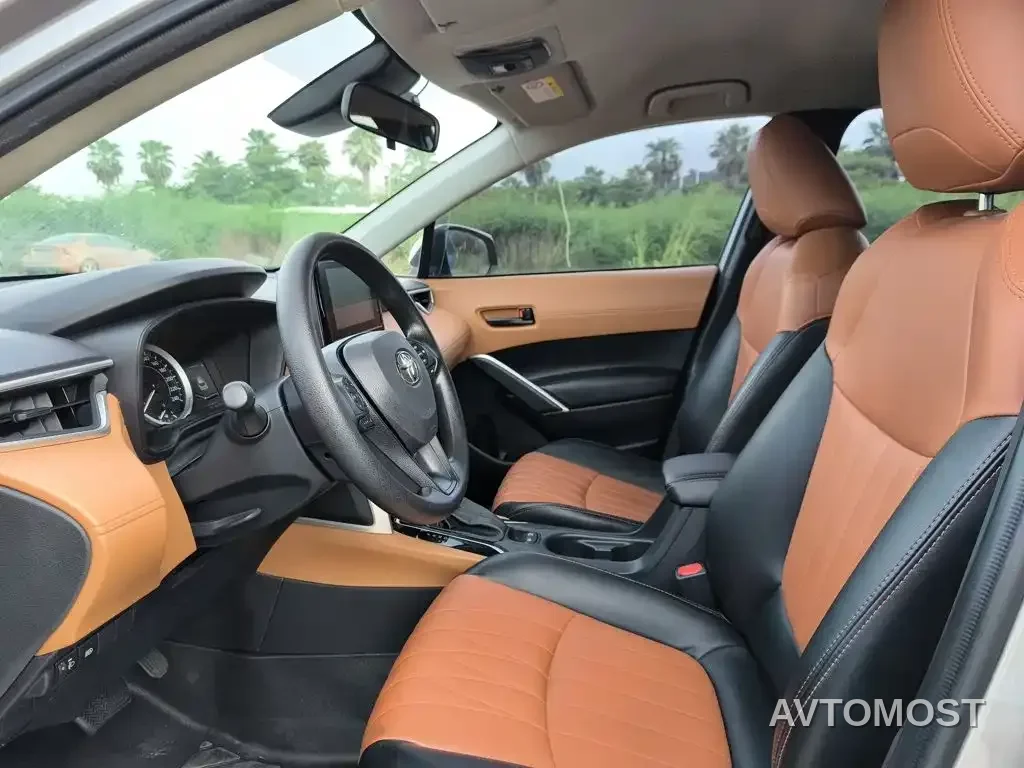 Toyota Corolla Cross 2022 2.0L Pioneer Edition — фото 19