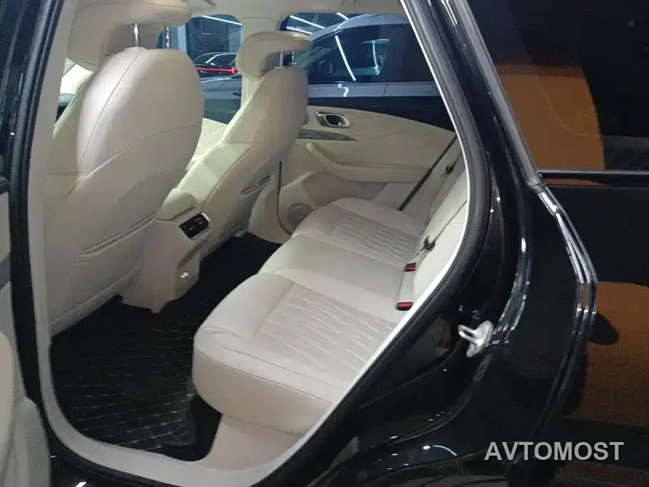 Nezha L 2024 Extended Range 310 Premium Edition — фото 9