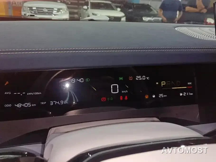 Nezha L 2024 Extended Range 310 Premium Edition — фото 12