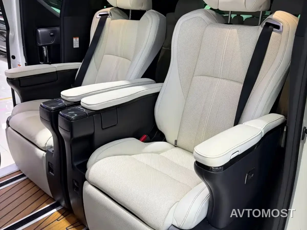 Lexus LM 2020 300h Seven-Seater Elegance Edition — фото 9