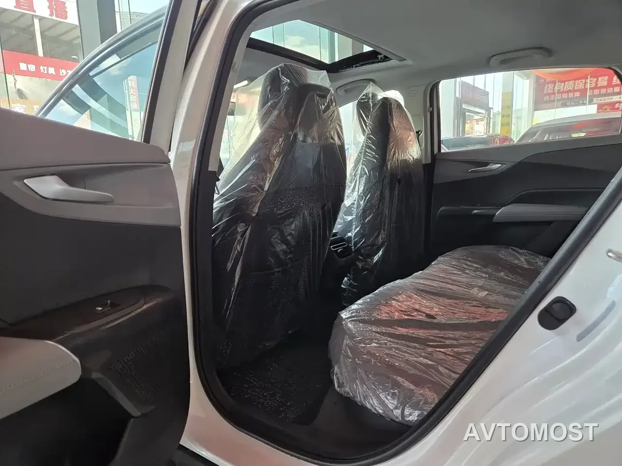 Changan Eado PHEV 2025 Smart New Blue Whale 145KM Battleship Edition — фото 6