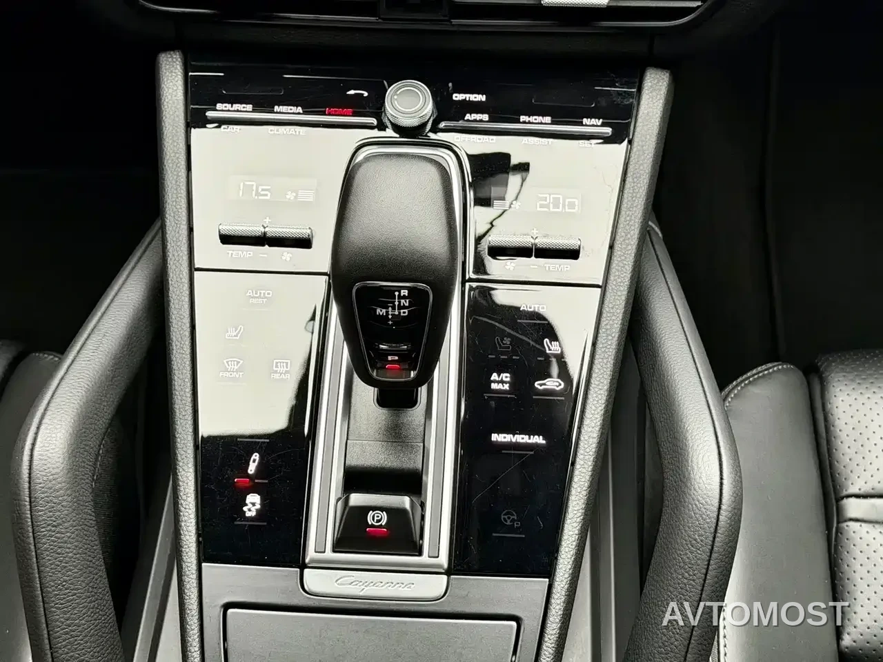Porsche Cayenne New Energy 2021 Cayenne E-Hybrid 2.0T — фото 7