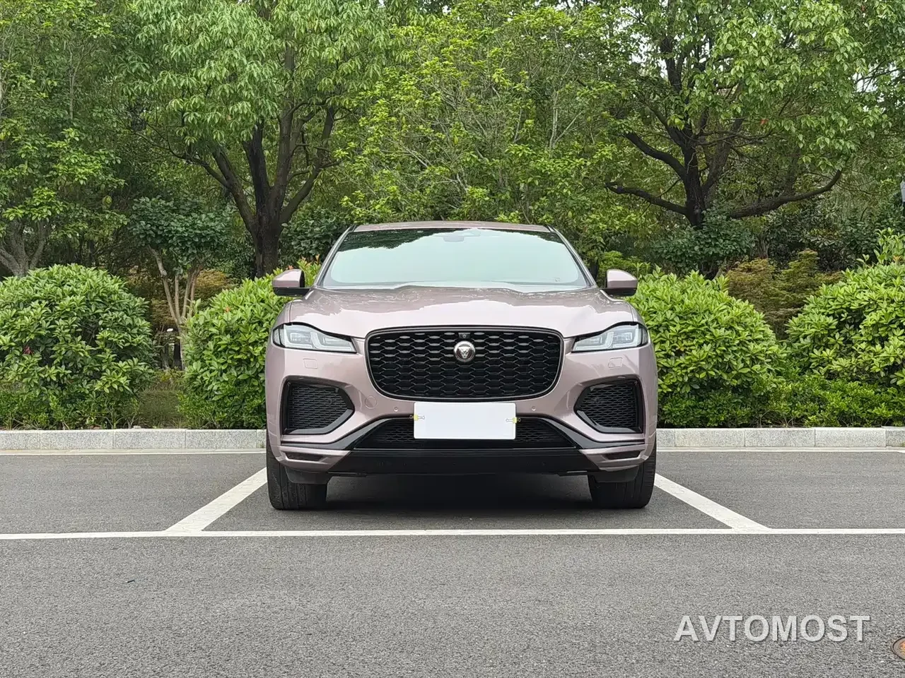 Jaguar F-PACE 2023 P400 SPORT — фото 1