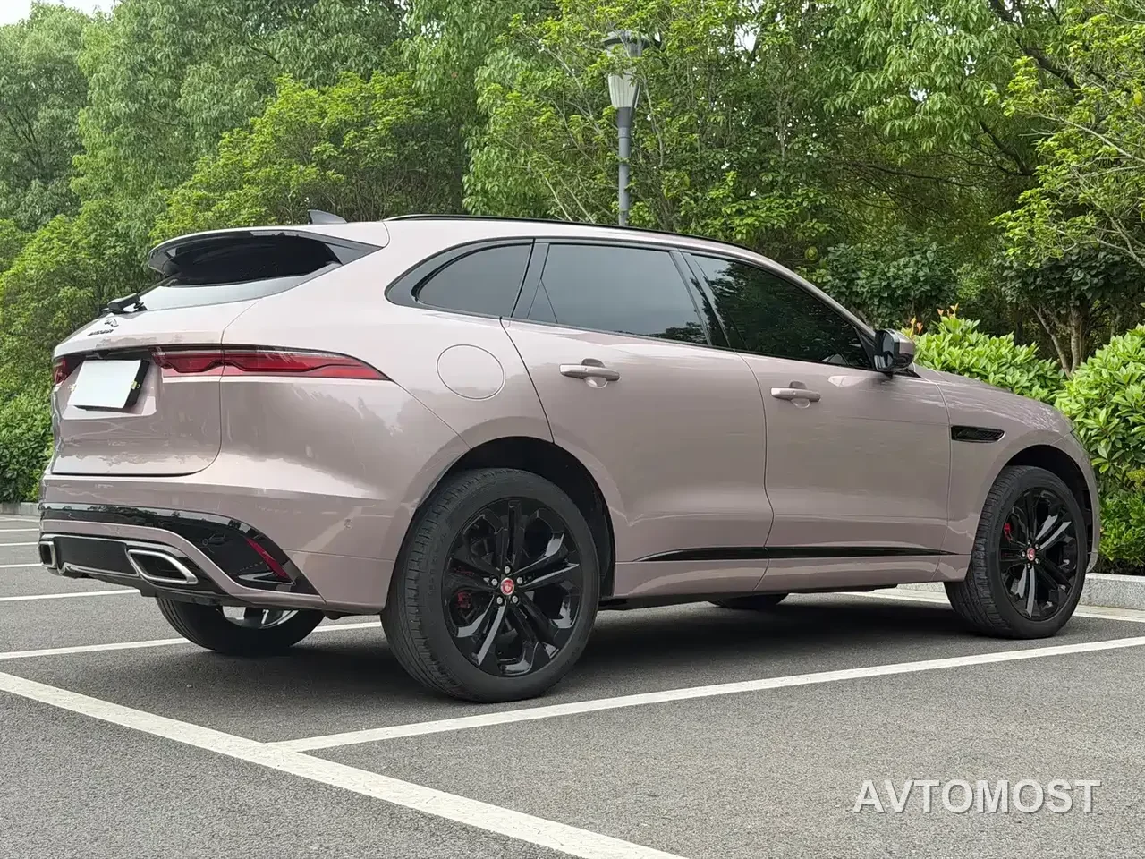 Jaguar F-PACE 2023 P400 SPORT — фото 11