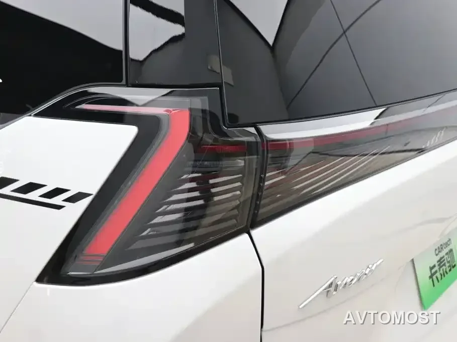 Buick Zhijing Shijia 2026 Model PHEV Base Version — фото 25