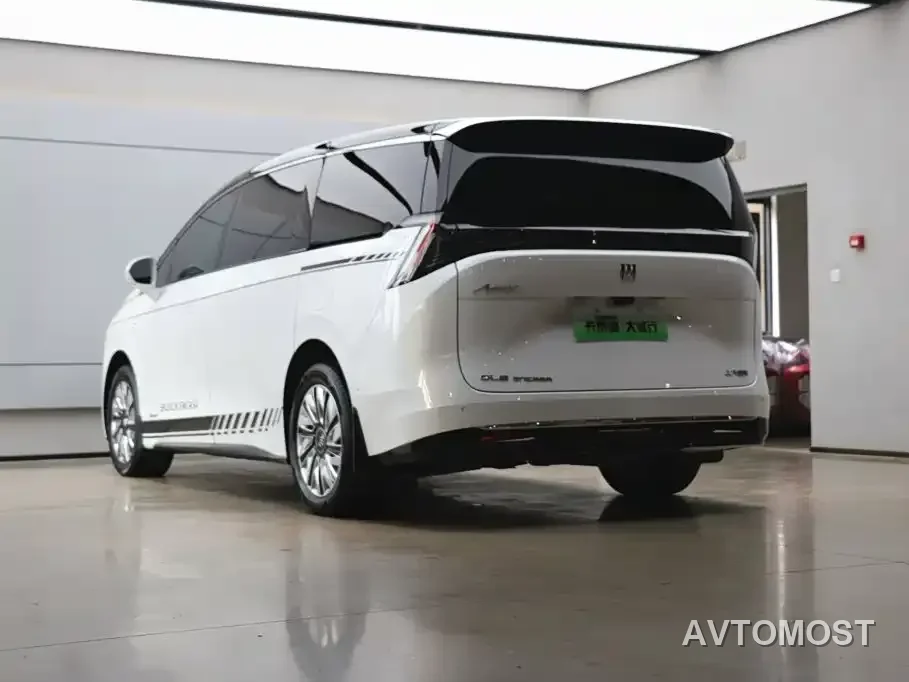 Buick Zhijing Shijia 2026 Model PHEV Base Version — фото 30