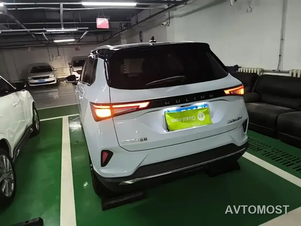 Wuling Xingchen 2022 2.0L DHT Electric Speed Edition — фото 5