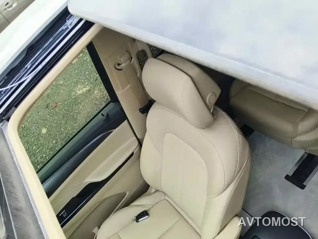 Buick GL8 New Energy 2025 Landprestige First Edition 7-Seater — фото 6