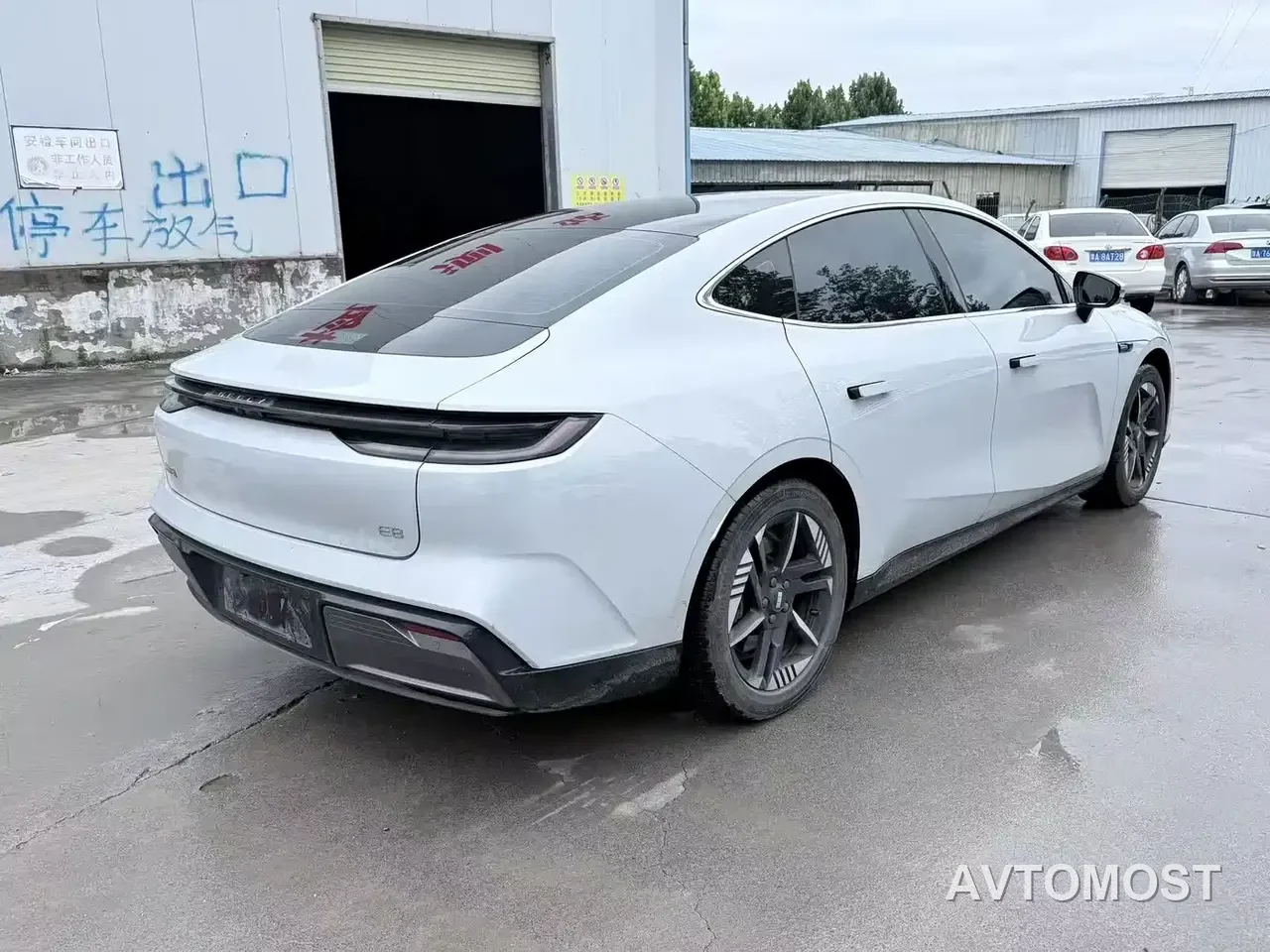 Geely Galaxy E8 2024 665km RWD Starship Voyager Edition — фото 8