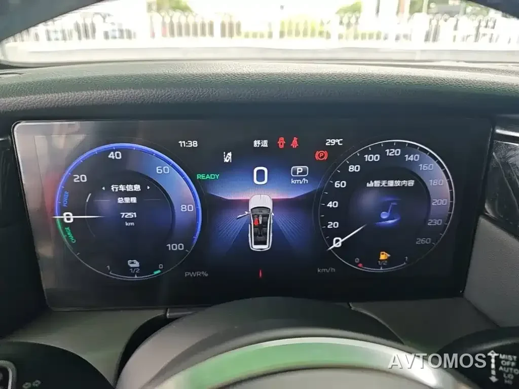 Hongqi HS7 PHEV 2024 2.0T PHEV 4WD Flagship Edition 6-seater — фото 11