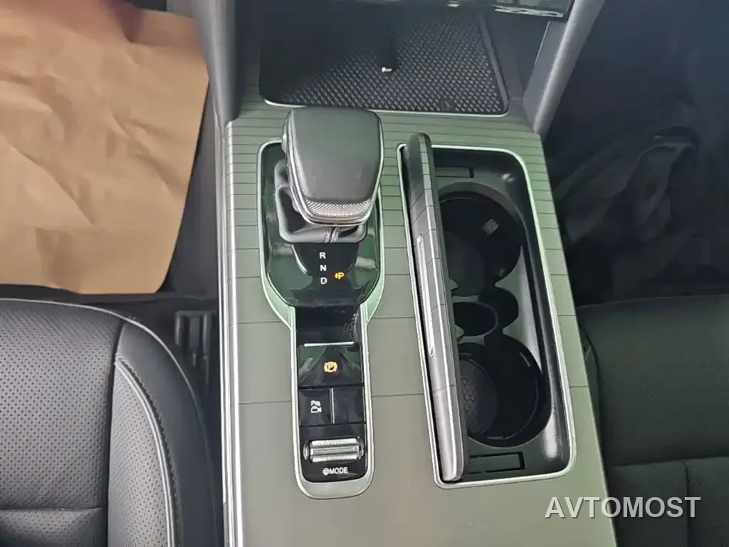 Hongqi HS7 PHEV 2024 2.0T PHEV 4WD Flagship Edition 6-seater — фото 13