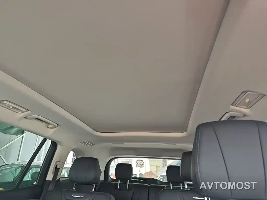 Hongqi HS7 PHEV 2024 2.0T PHEV 4WD Flagship Edition 6-seater — фото 16