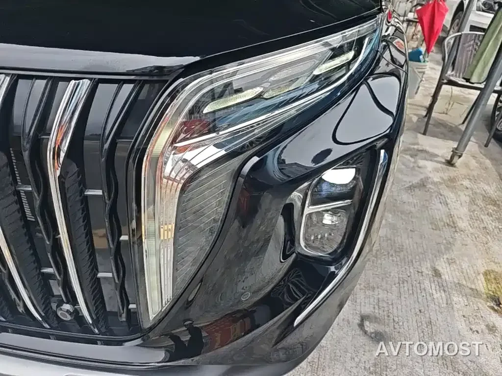 Hongqi HS7 PHEV 2024 2.0T PHEV 4WD Flagship Edition 6-seater — фото 22