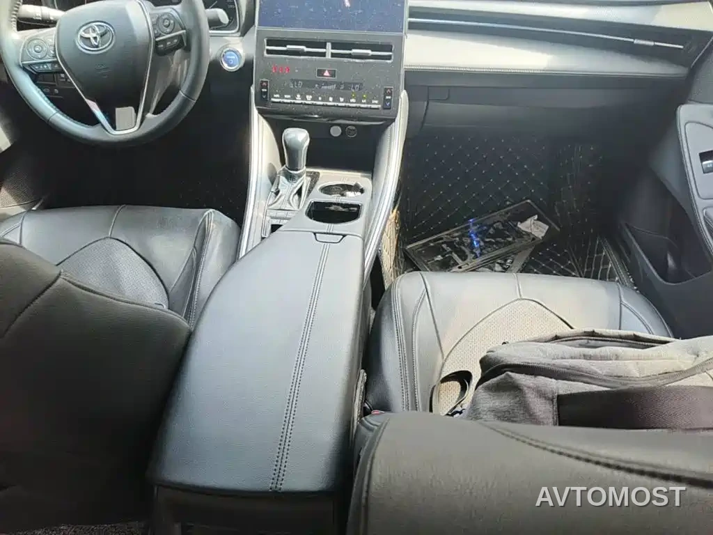 Toyota Avalon 2022 Hybrid 2.5L Luxury Edition — фото 11