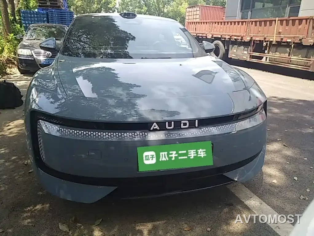 Audi E5 Sportback 2025 300kw 2WD — фото 3