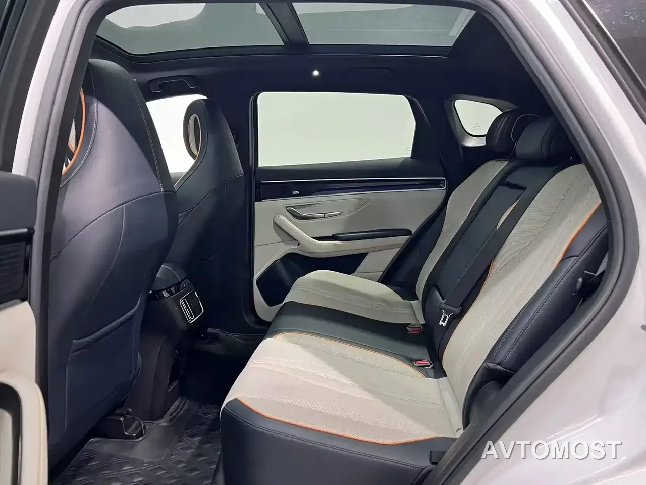 BYD Song PLUS PHEV 2021 DM-i 110KM Flagship PLUS — фото 4