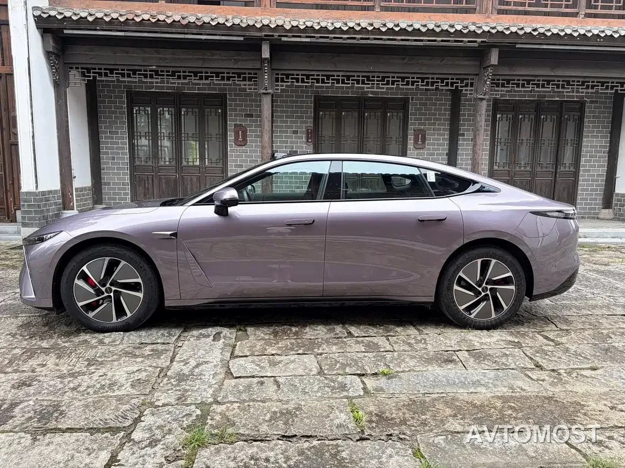 Exeed Exlantix ES 2025 Range Extender Max Urban Assist — фото 4