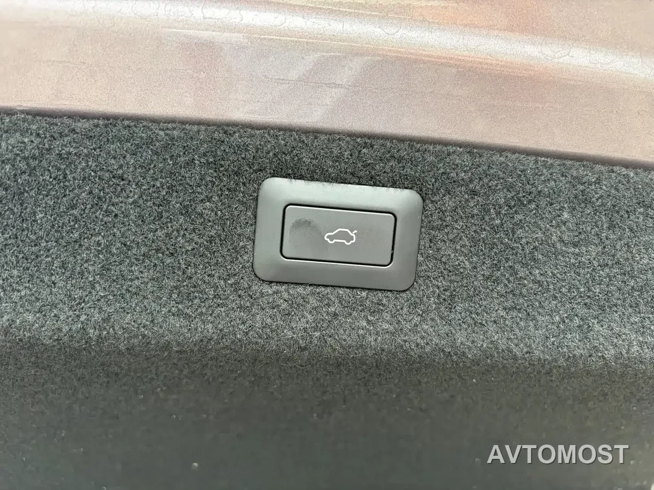Exeed Exlantix ES 2025 Range Extender Max Urban Assist — фото 13